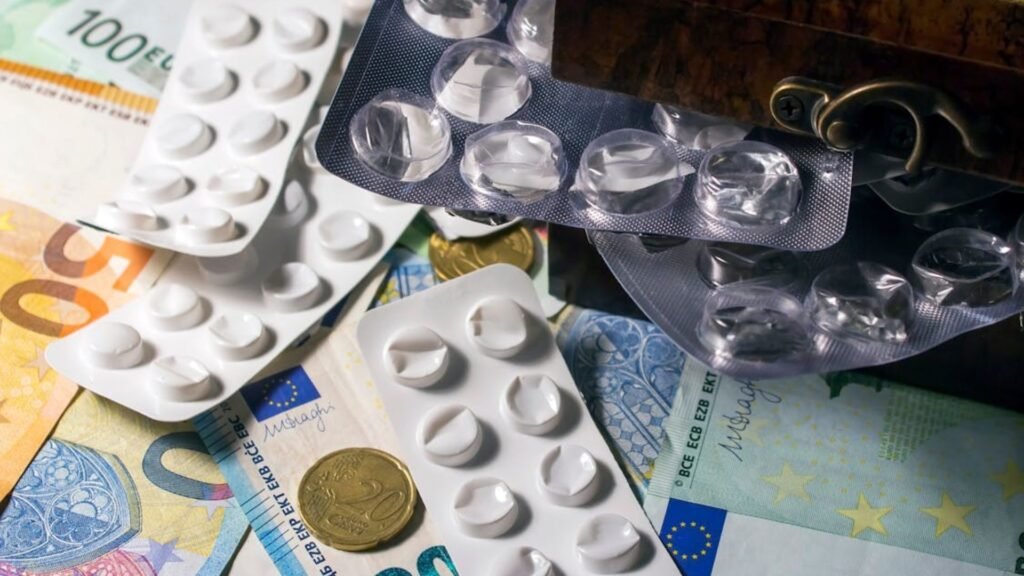 What to Know About Clinical Trial Costs Before You Enroll 2 clinical trial costs